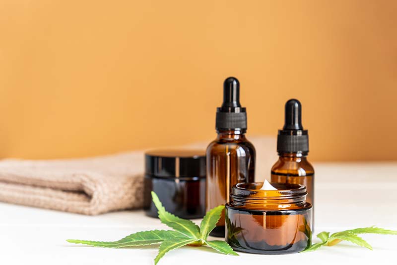 Les avantages de l’utilisation des huiles essentielles pour votre beauté