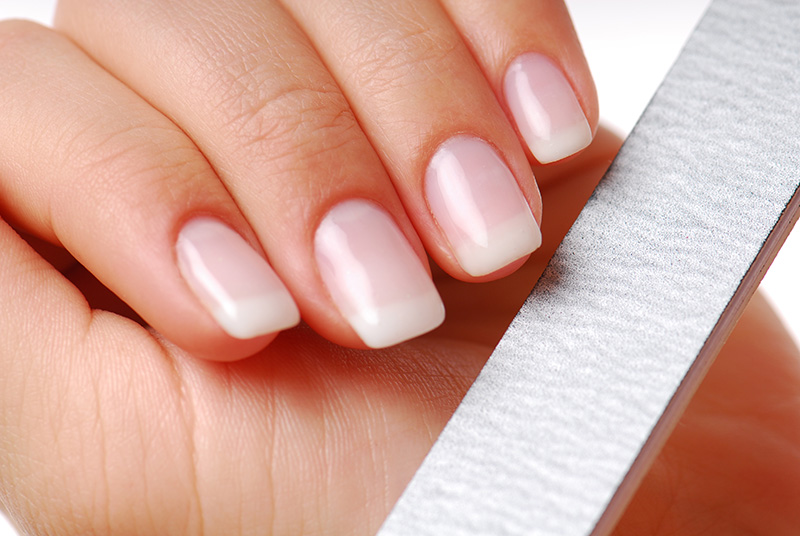 Comment prendre soin de vos ongles à la maison.