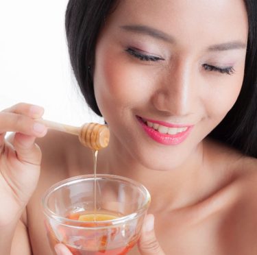 Masque Visage au Miel : 5 Recettes pour une Peau Éclatante